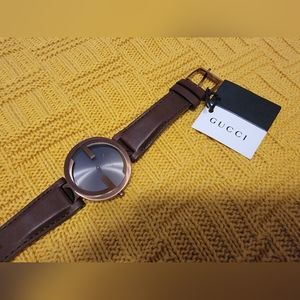 NWT Gucci Interlocking G Brown Dial Brown Leather Strap Women's Watch